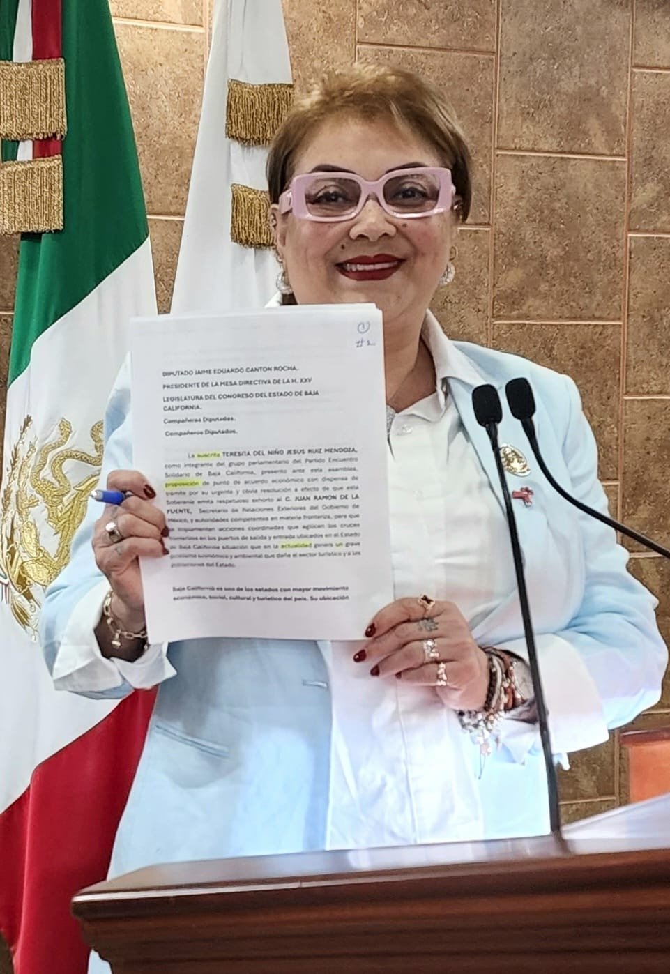 c90a8494-cc31-4820-a023-d28756806e12